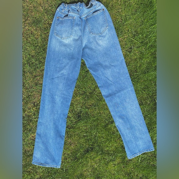 Women’s Buffalo Jeans - Picture 2 of 8